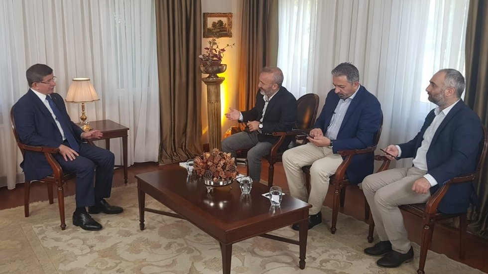 CHP'den Davutoğlu'nun katıldığı program hakkında a&ccedil;ıklama