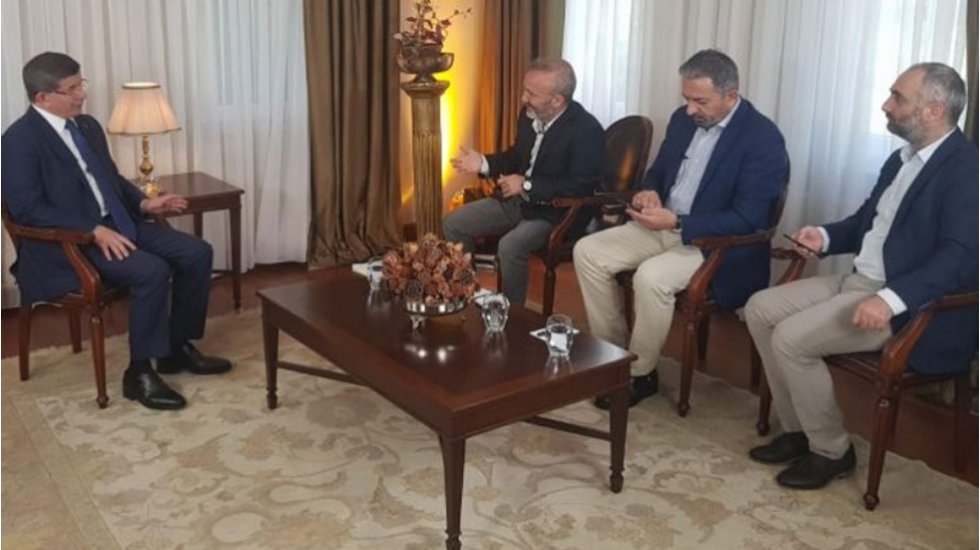 Yavuz Oğhan: Davutoğlu&rsquo;nun s&ouml;yleyeceklerinde haber değeri g&ouml;rmeyen kendine gazeteci demesin