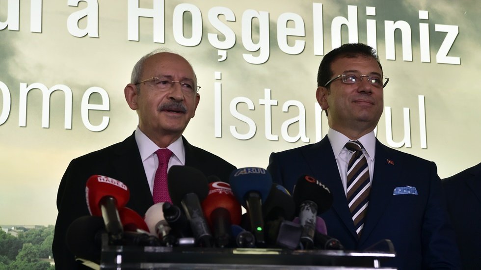 Kılıçdaroğlu, İmamoğlu’nu makamında ziyaret etti