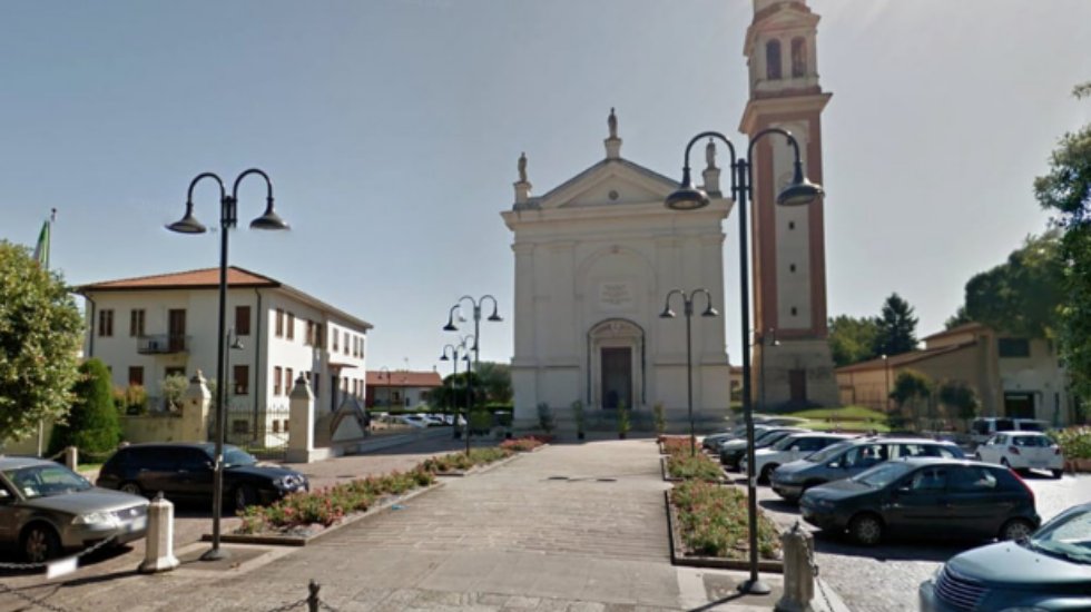 O kasabada k&uuml;fretmek yasaklandı