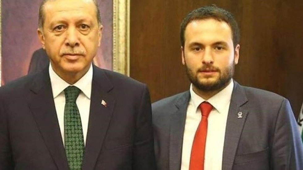 &lsquo;Reis bizi Afrin&rsquo;e g&ouml;t&uuml;r&rsquo; diyen AKP&rsquo;li Başkan askerliğini bedelli yaptı