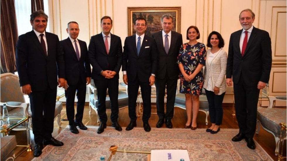 T&Uuml;SİAD'dan İmamoğlu'na ziyaret: Başkanımızın y&ouml;netim tarzı T&uuml;rkiye kalkınmasında &ccedil;ok &ouml;nemli rol oynayacak