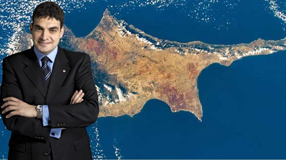Umut Oran bir kez daha uyardı:&nbsp;&ldquo;Kıbrıs i&ccedil;in 1974&rsquo;teki kadar hazır olmalı!&rdquo;