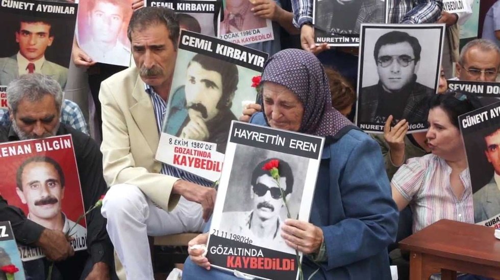 39 yıl oğlunu bekleyen Cumartesi Annesi Elmas Eren yaşamını yitirdi
