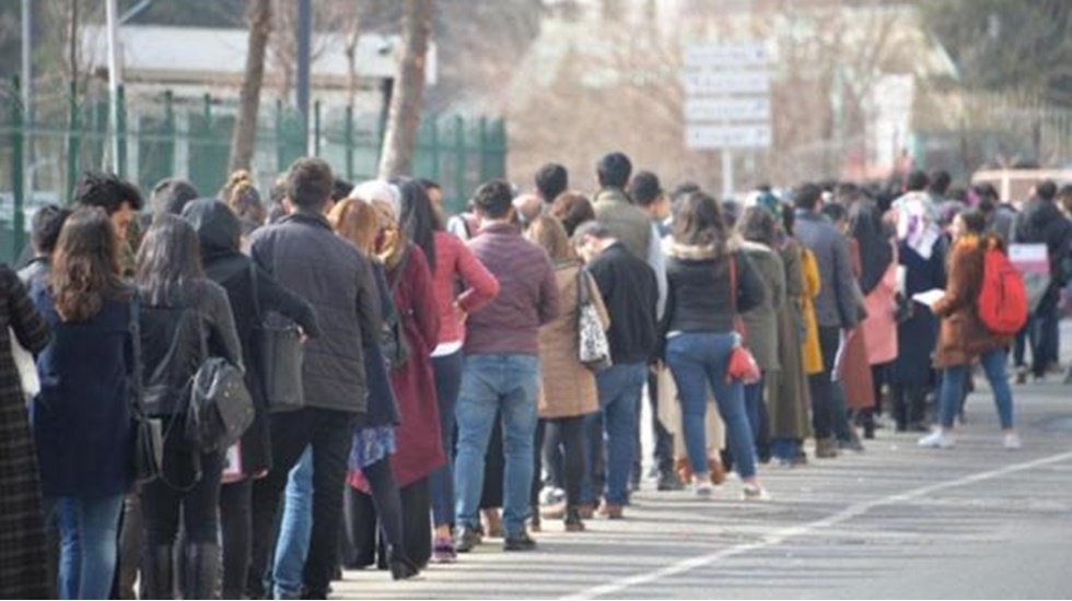 Türkiye’de gerçek işsiz sayısı 12 milyon 63 bin kişiyi buldu!