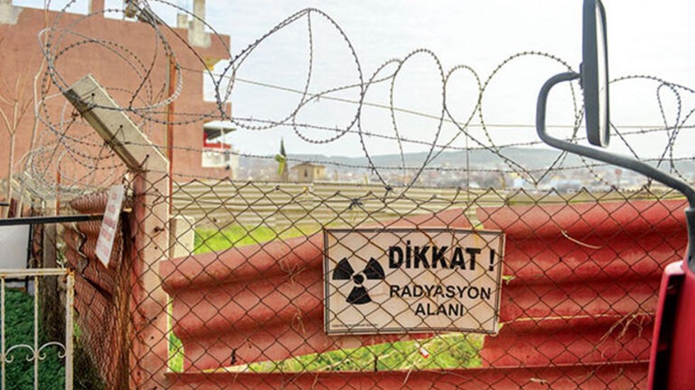 CHP’li Beko, İzmir’in Çernobil’i olarak bilinen eski kurşun fabrikasını sordu