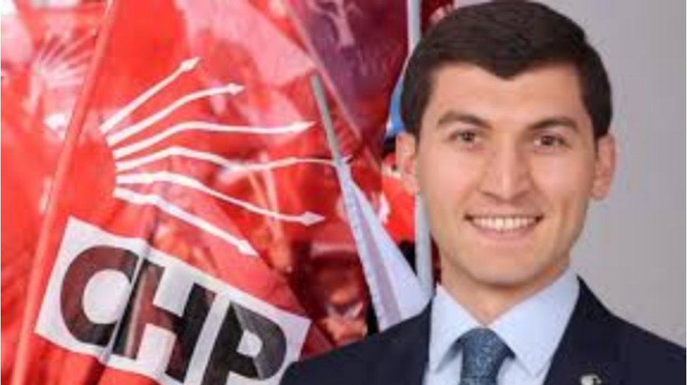 En gen&ccedil; belediye başkanı 4 ayda 645 bin TL bor&ccedil; &ouml;dedi