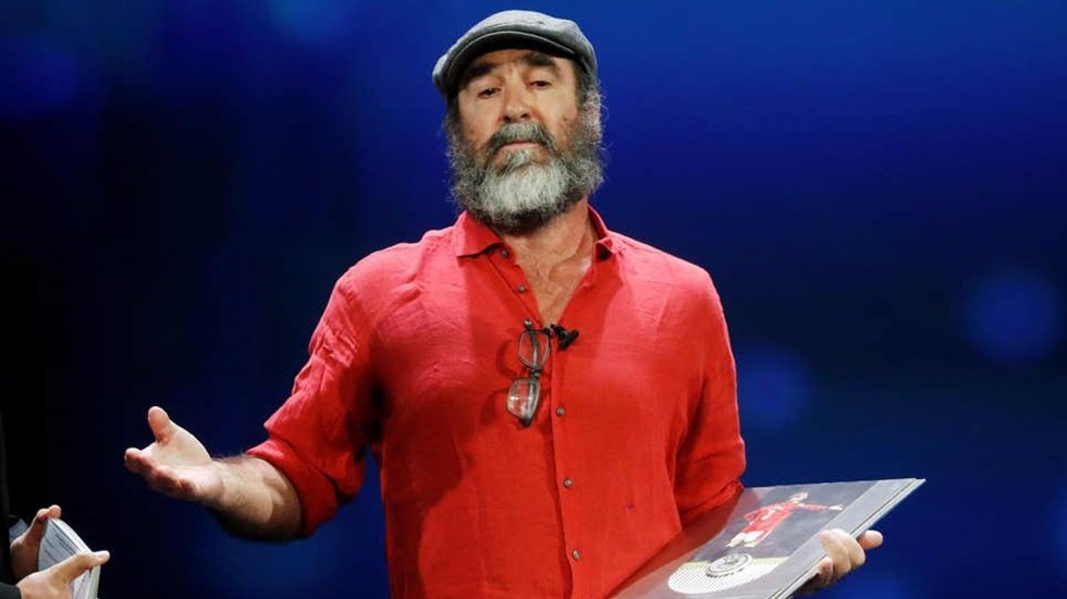 Eric Cantona: "Sinekler neyse yaramaz &ccedil;ocuklara, biz de oyuz Tanrılara"