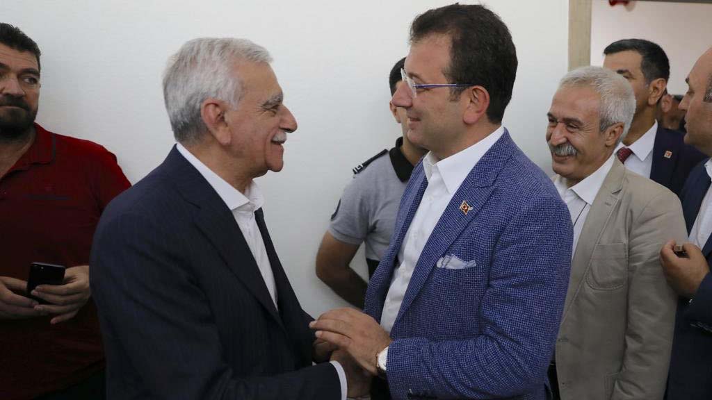 https://yenisoluk.com/uploads/2019/08/imamoğlu diyarbakır14