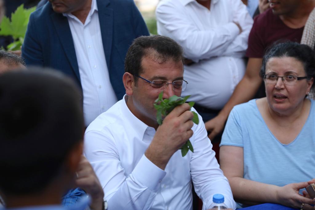 https://yenisoluk.com/uploads/2019/08/imamoğlu diyarbakır6