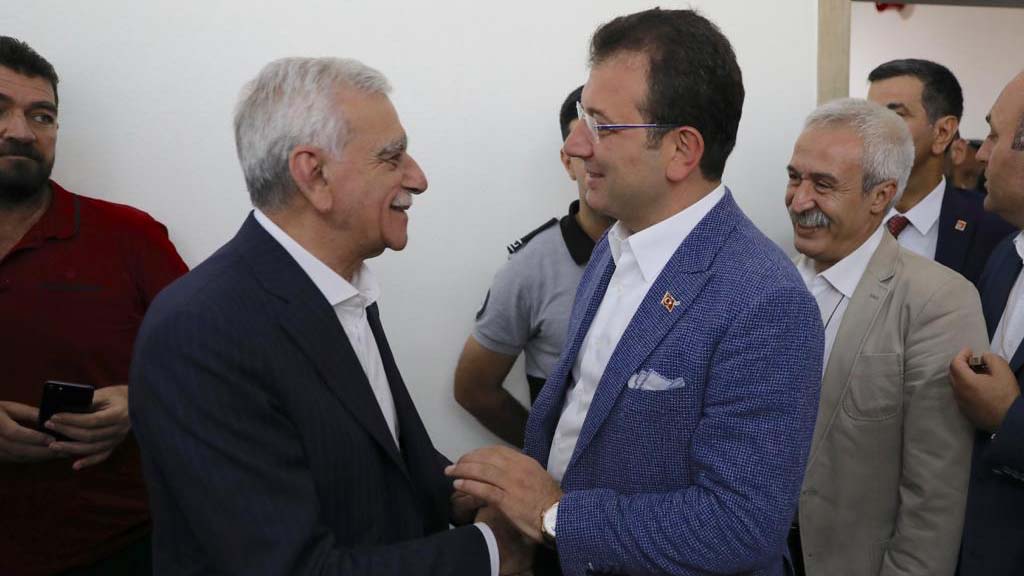 https://yenisoluk.com/uploads/2019/08/imamoğlu diyarbakır8