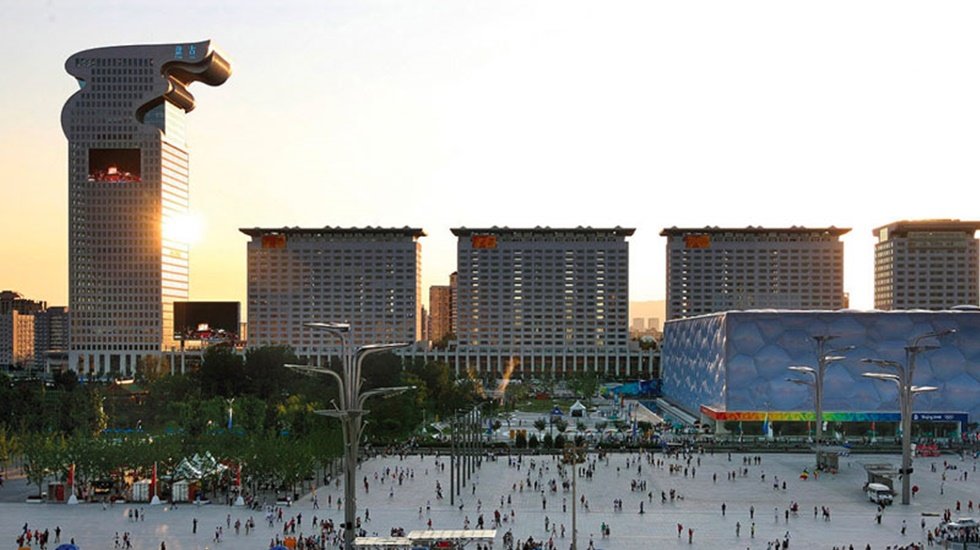 Ka&ccedil;ak milyarderin g&ouml;kdeleni, 734 milyon dolara satıldı