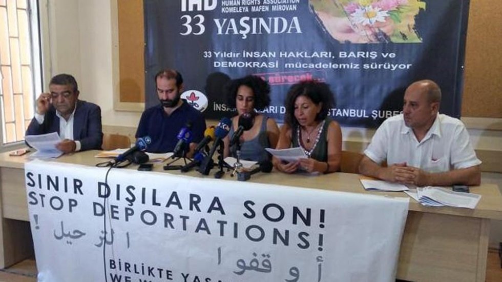 Suriyeli raporu: &lsquo;Kaydı olanlar bile sınır dışı edildi&rsquo;