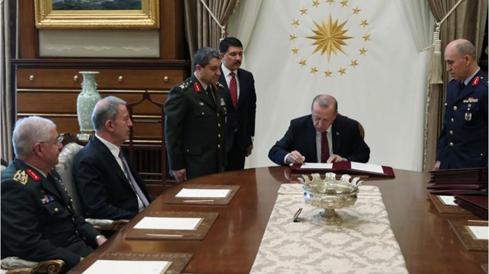 YAŞ bug&uuml;n Saray&rsquo;da toplanıyor