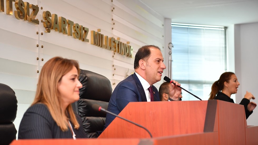 Başkan Çalık: Halkın sağlık ve güvenliği siyaset ötesi bir konudur