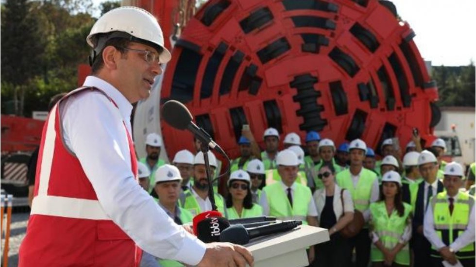 Başkan İmamoğlu: İmza atacağımız her şey İstanbul halkına aittir