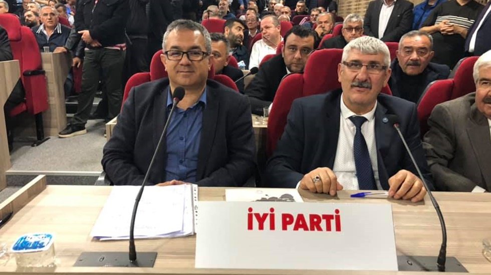 CHP&rsquo;li Belediye Başkanına İyi Parti&rsquo;li Başkan Yardımcısı