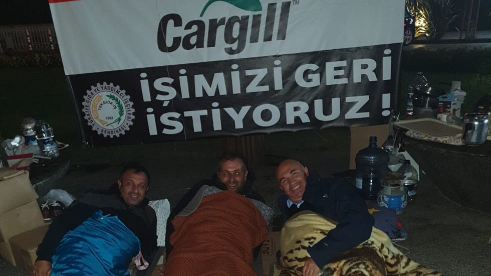 CHP&rsquo;li Tanal Cargill&rsquo;de direnen iş&ccedil;ilerle sabahladı