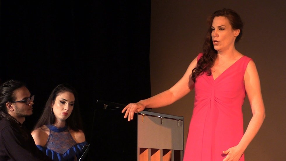 Fo&ccedil;a&rsquo;da Opera Akşamı