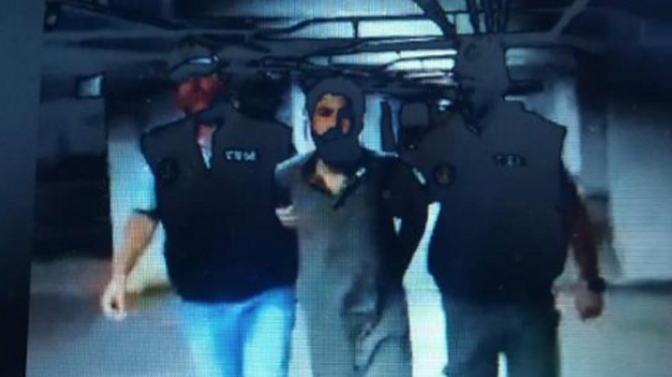 Ali Yerlikaya a&ccedil;ıkladı&hellip;. 32 ilde 'IŞİD' operasyonu: 304 g&ouml;zaltı!