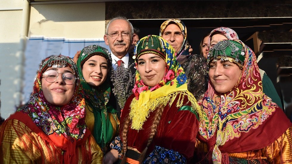 Kılı&ccedil;daroğlu palet fabrikası i&ccedil;in yurtdışında zengin bir şahıstan s&ouml;z aldığını a&ccedil;ıkladı