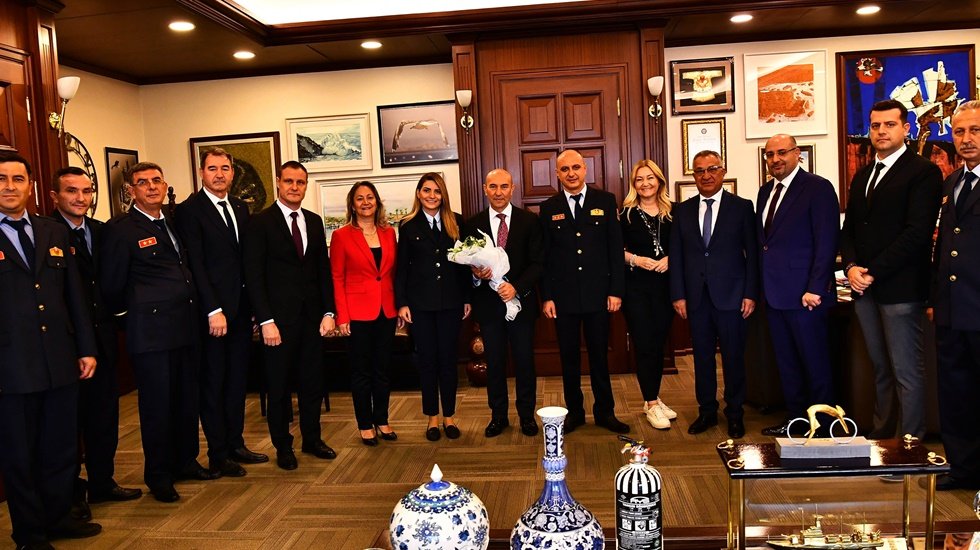 Soyer: &ldquo;Sizinle gurur duyuyoruz&rdquo;