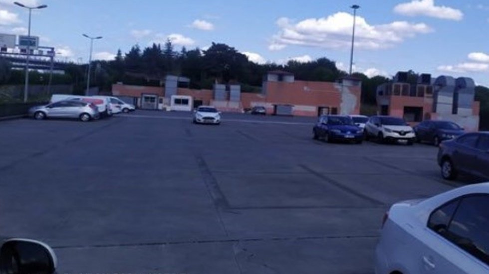 Yeni Şafak gazetesinin otoparkı İBB'ye ait &ccedil;ıktı!