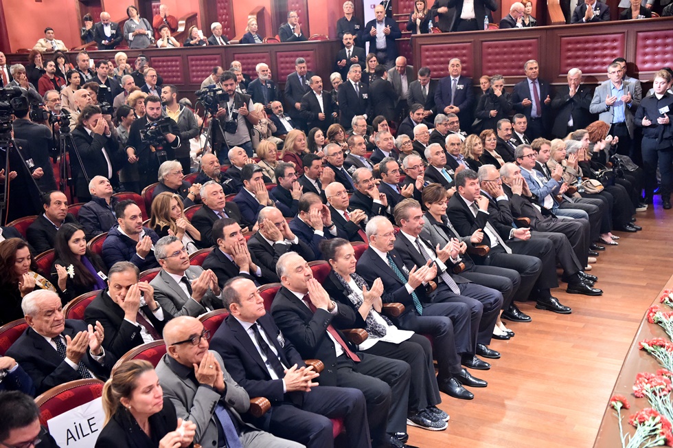 https://yenisoluk.com/uploads/2019/10/ALITOPUZORHANBIRGIT20191017_0027