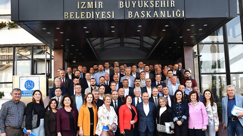 Başkan Soyer Ege Belediyeler Birliği 'nin &ouml;nemini vurguladı