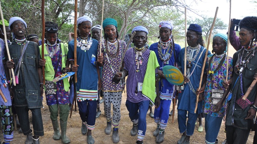 Bu festivalde erkekleri kadın j&uuml;ri se&ccedil;iyor