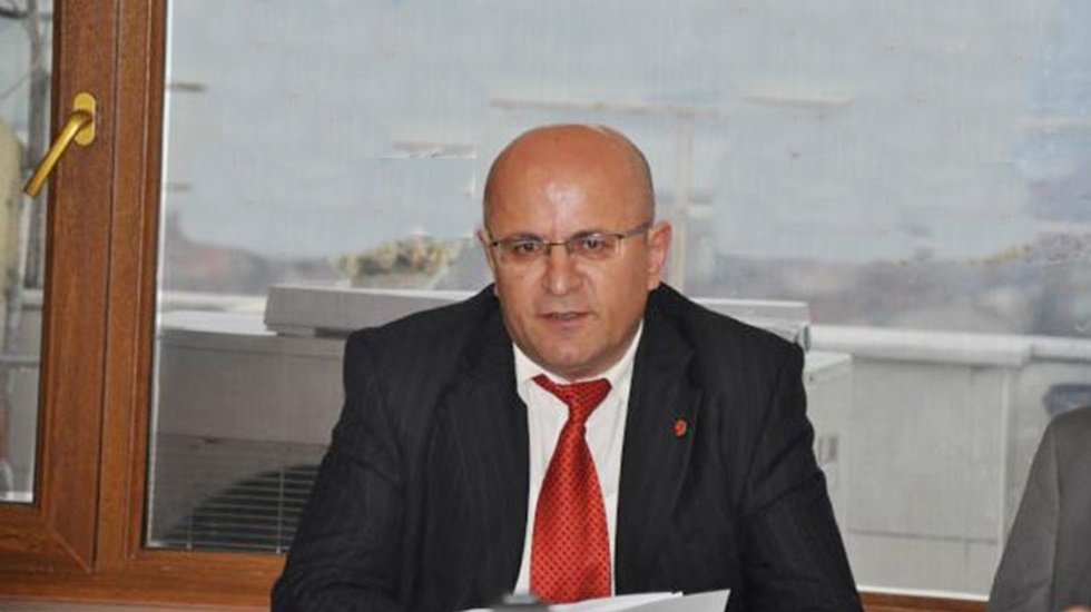 CHP'li Başkan Yardımcısından CHP&rsquo;li Belediye Başkanına: &ldquo;Kavga, bizim i&ccedil;in yeni başlamıştır&rdquo;