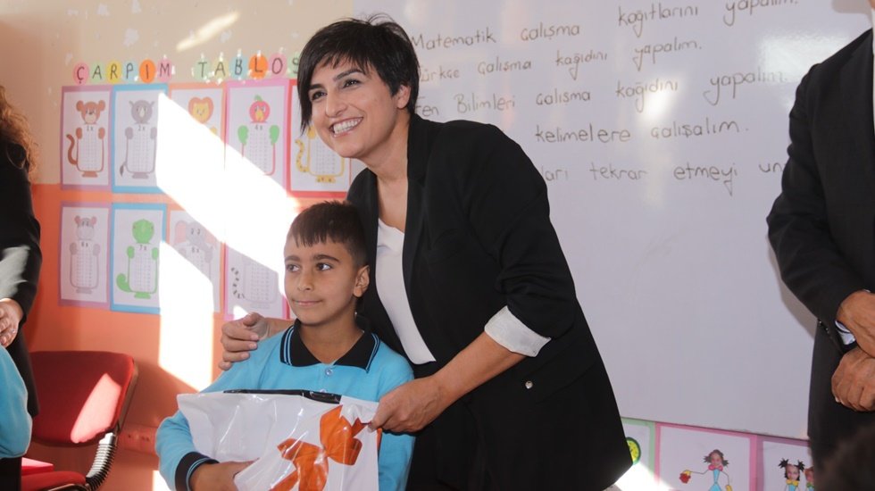 Erciş&rsquo;teki otizmli &ccedil;ocuklar &ouml;zel sınıfta hayata tutunacak