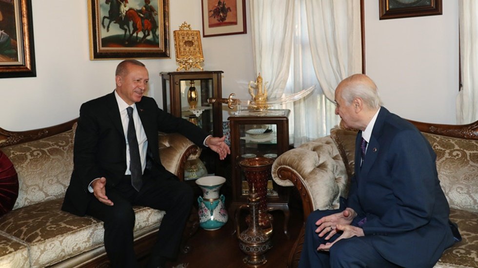 Erdoğan'ın Bah&ccedil;eli'yi evinde ziyaret etme nedeni ortaya &ccedil;ıktı