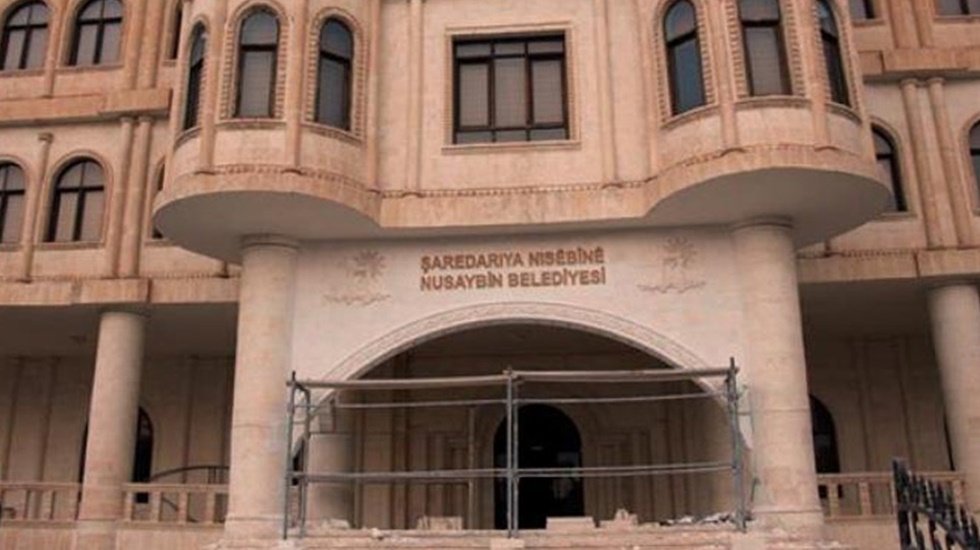 HDP&rsquo;li Y&uuml;ksekova ve Nusaybin belediyelerine kayyum atandı