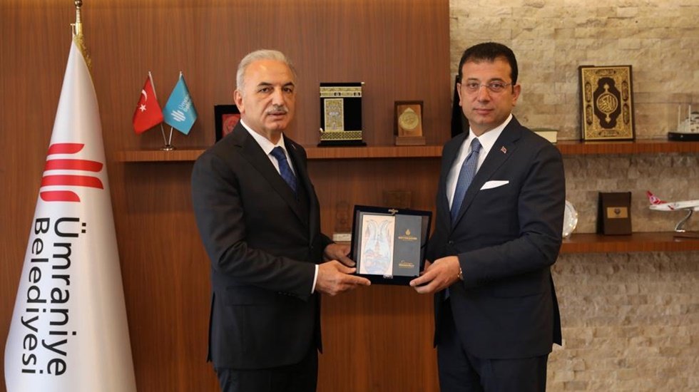 İmamoğlu: &ldquo;Se&ccedil;im bitti, işimiz insanlara hizmet&rdquo;