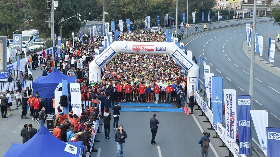 &ldquo;İstanbul'u Koşuyorum&rdquo; Etkinliği Bakırk&ouml;y&rsquo;de