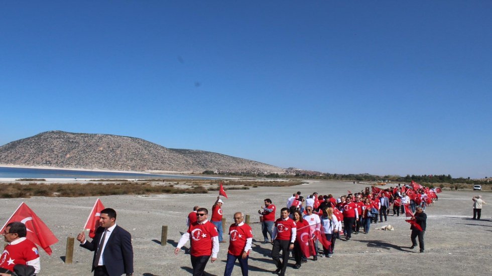 Kaya: Salda Gölü’nün turkuaz rengini soldurmayacağız