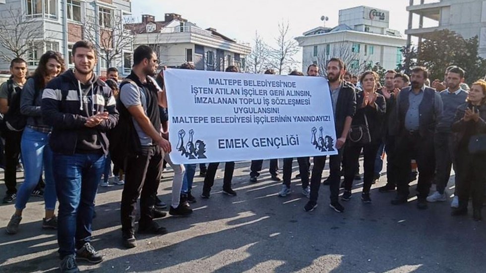 Maltepe Belediyesinin işten attığı iş&ccedil;ilere eylemine Emek Gen&ccedil;liğinden destek