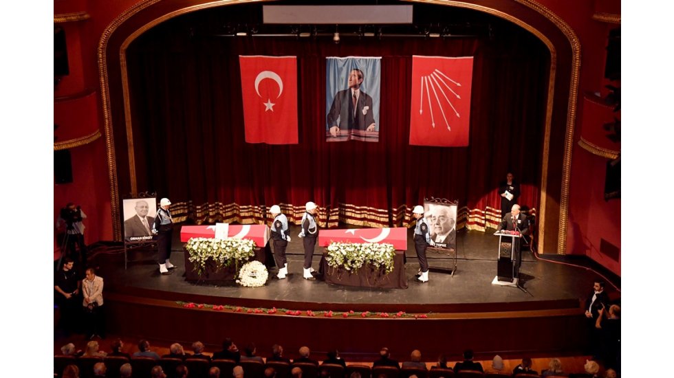 Orhan Birgit ve Ali Topuz veda!