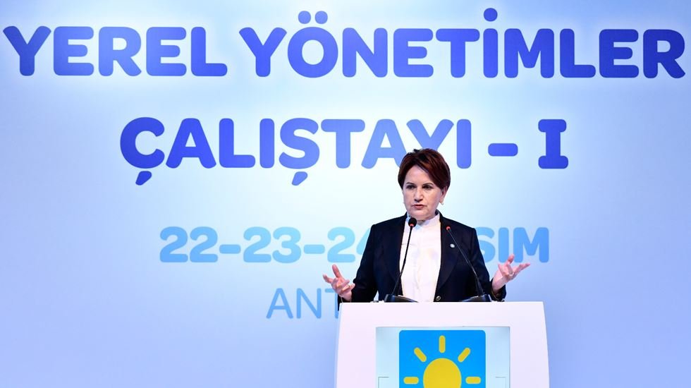 Akşener: Belediye başkanlarının zenginleşmesine göz yummayacağız