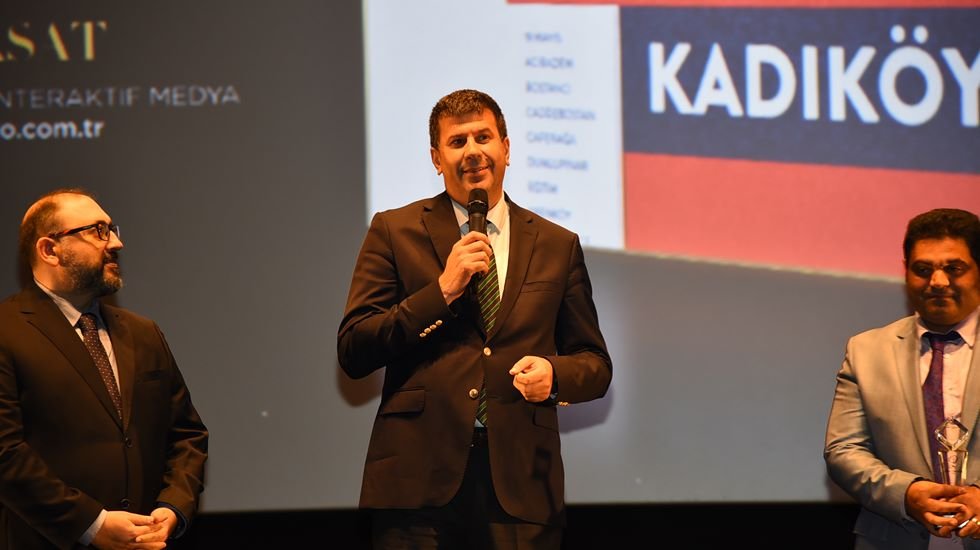 ‘Anlat Kadıköy’e ödül