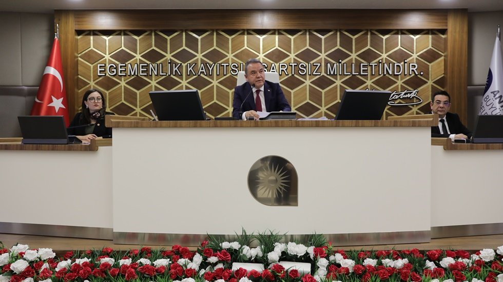 Başkan B&ouml;cek, &ldquo;Hi&ccedil;bir karar sessiz sedasız ge&ccedil;meyecek&rdquo;