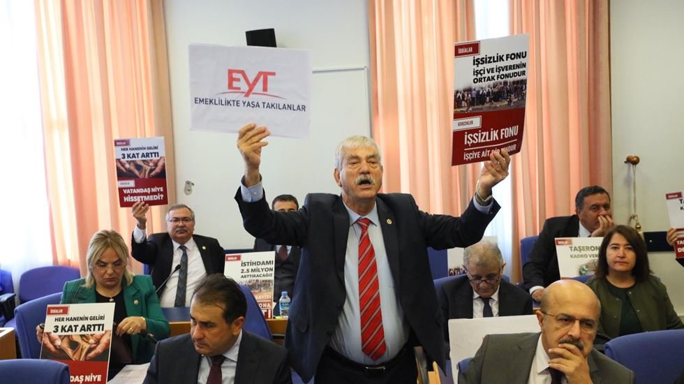 Beko:&nbsp;&ldquo;Ger&ccedil;ek işsiz sayısı d&uuml;nyadaki 95 &uuml;lkenin n&uuml;fusundan fazla!&rdquo;