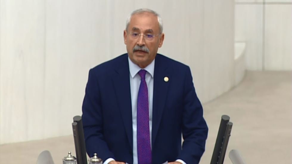 Kaplan: Bu &uuml;lkede iyi olan her şeyi bitirip, kendi krallıklarını kurdular!