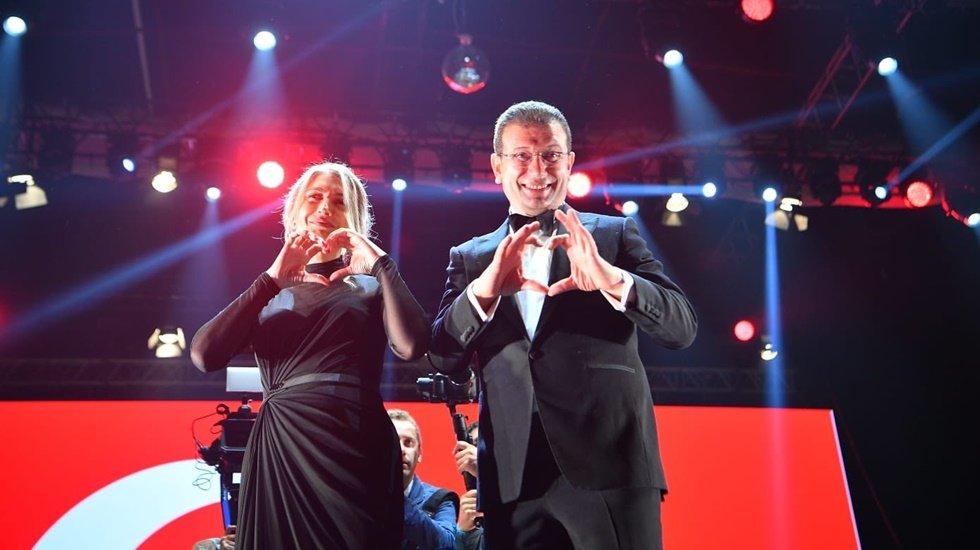 Dilek İmamoğlu: 'Bu iftiralar bize yapışmaz!'