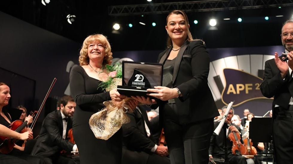 Efsane Piyanist İdil Biret&rsquo;ten B&uuml;y&uuml;leyici Konser!