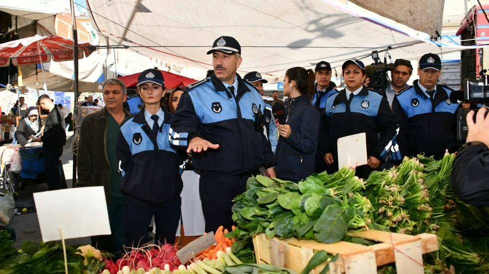 Esenyurt&rsquo;ta zehirli ıspanak paniği