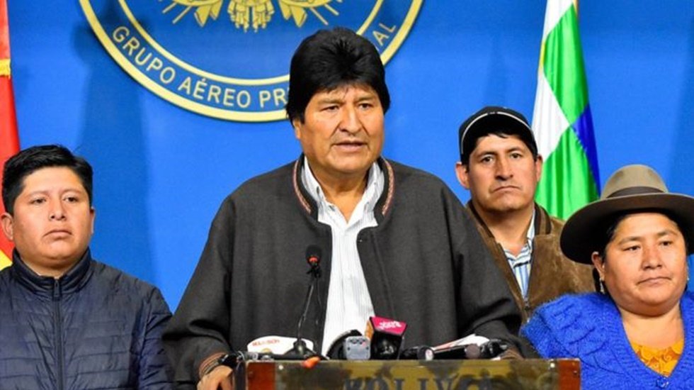 Evo Morales, İstifanın ardından Bolivya'dan ayrıldı