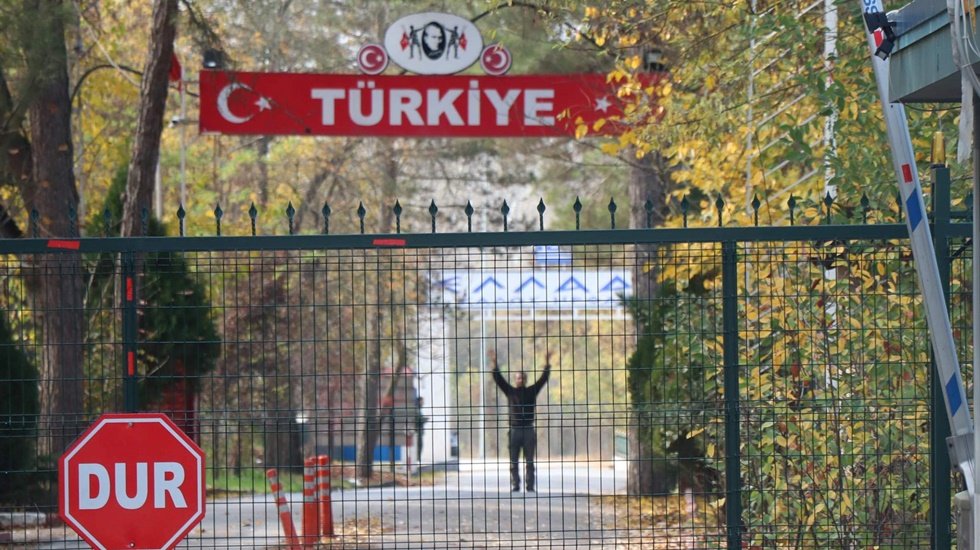 İ&ccedil;işleri Bakanlığı: Yunanistan'ın kabul etmediği IŞİD'li ter&ouml;rist ABD yolcusu