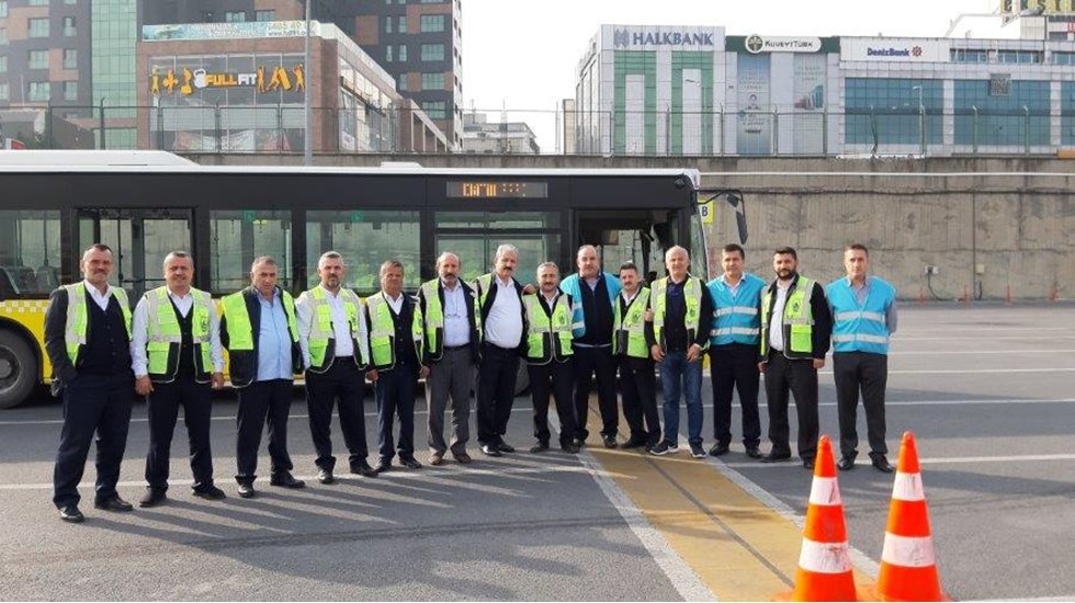 İETT şof&ouml;rlere eğitim i&ccedil;in &lsquo;Ulaşım Akademisi&rsquo; kuruyor